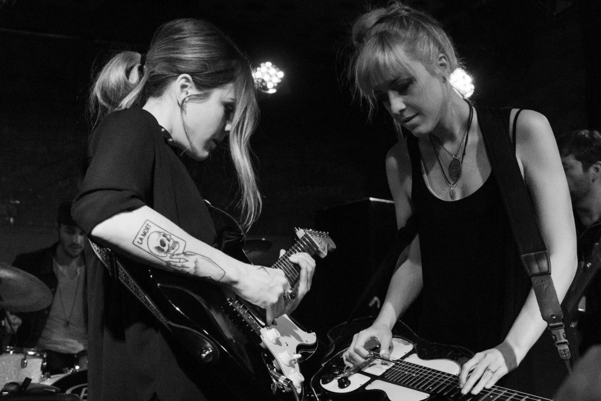 Larkin Poe on stage at Stereo in Glasgow on 22 May 2016